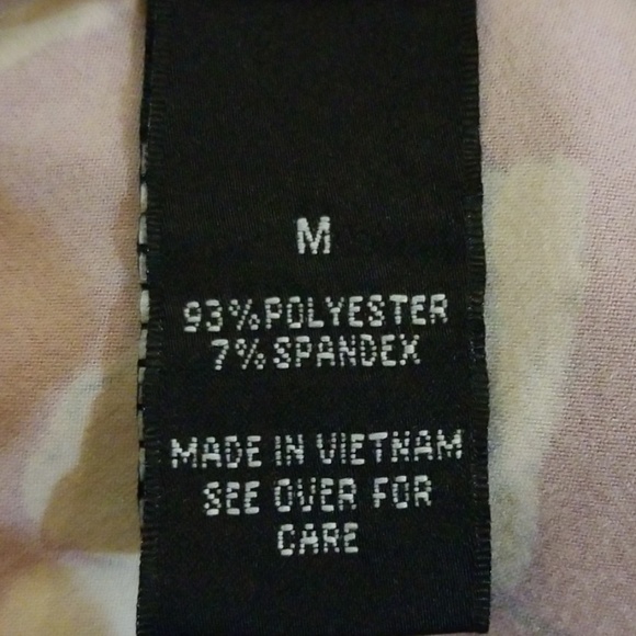 Gorgeous Wrap top - Picture 5 of 5